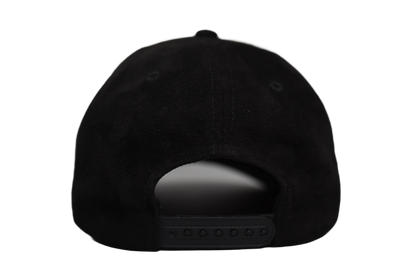 RED UNRESTRICTED DESIRE HAT